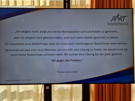 Text von Thomas Gordon auf einer PowerPoint-Folie