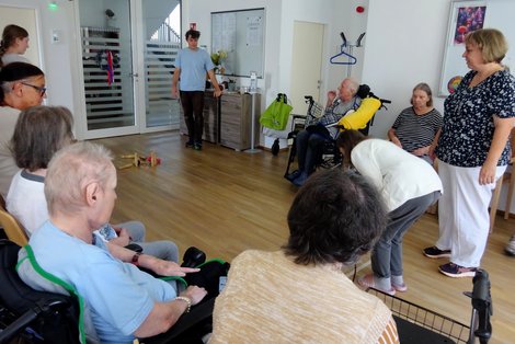 Gruppenfoto während Kegelturnier