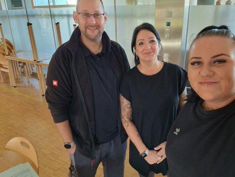 3 MitarbeiterInnen beim Workshop