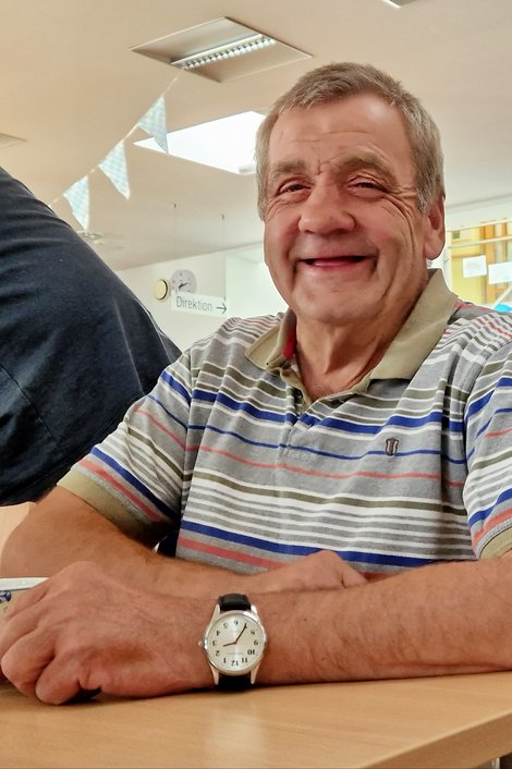 gut gelaunter Bewohner beim Oktoberfest
