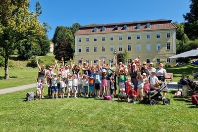LPBZ Schloss Haus Kinder