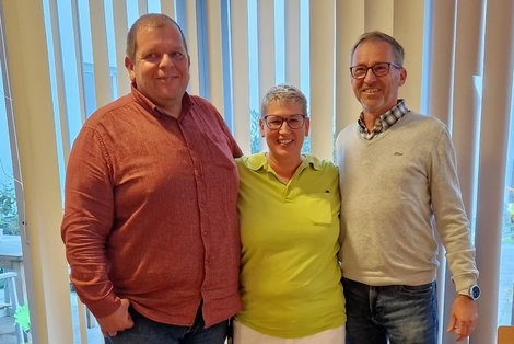 PD Schwarzlmüller und Dir. Konrad verabschieden Kristina Heim