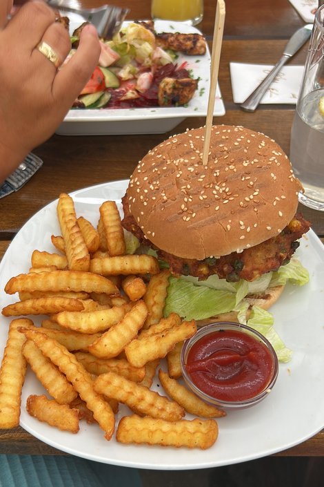 Burger & Pommes