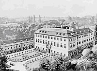 Historische schwarz-weiß Ansicht von Schloss Haus